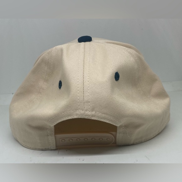 Atlanta Braves Cream/Navy Snapback Hat - Picture 8 of 10